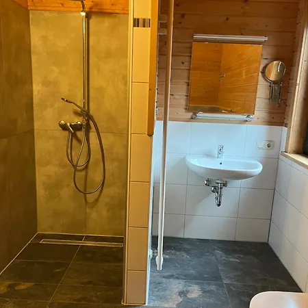 5 Sterne Susi Mit Kamin, Seeblick Und 2 Terrassen Tatil Evi Rieden (Mayen-Koblenz)